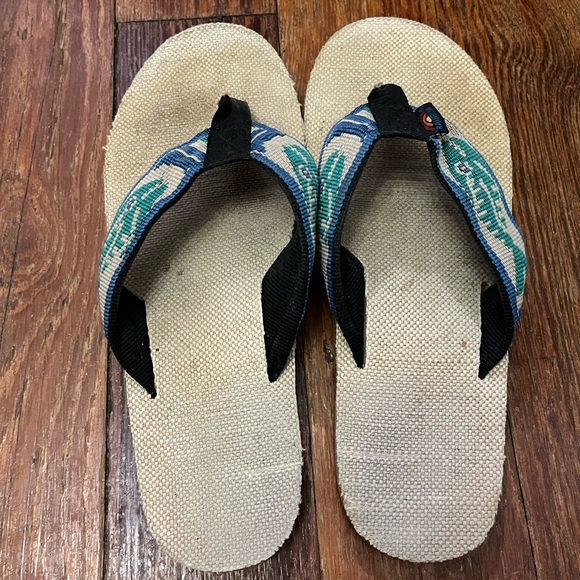 Rainbow Sandals- Hemp Single Layer with Fish Strap - Picture 4 of 4
